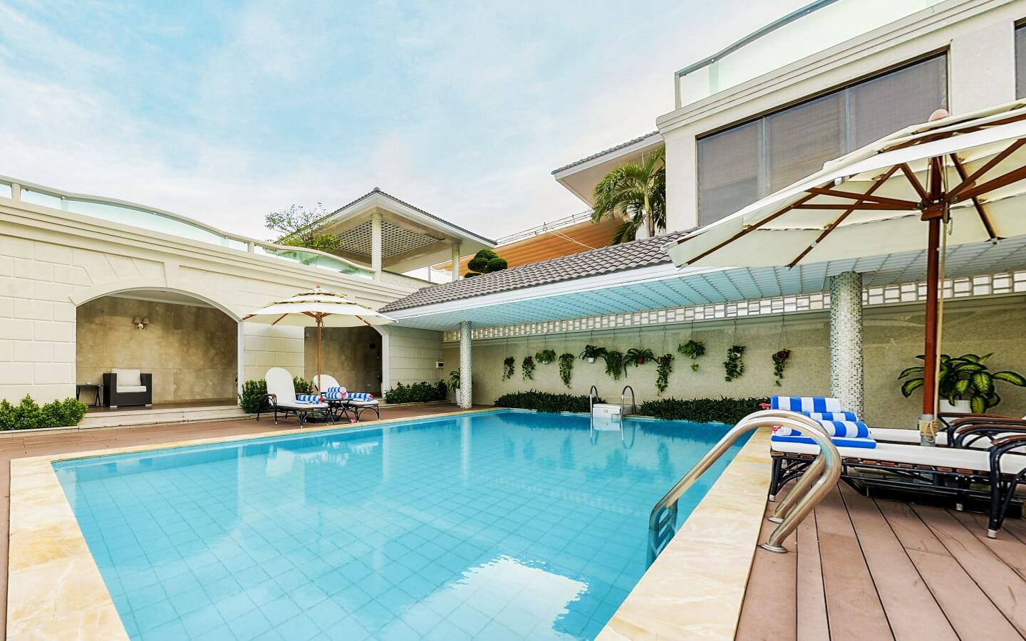Khám phá 10 Khách sạn gần trung tâm Thanh Hóa tiện nghi, vị trí đẹp cho chuyến đi trọn vẹn