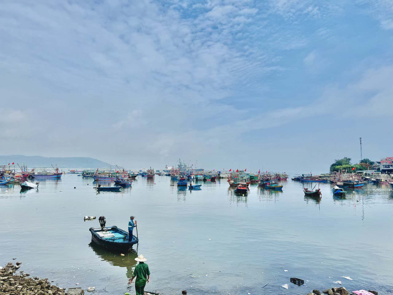 Kinh nghiệm du lịch Bãi Đông Thanh Hóa chi tiết cho chuyến đi biển trọn vẹn