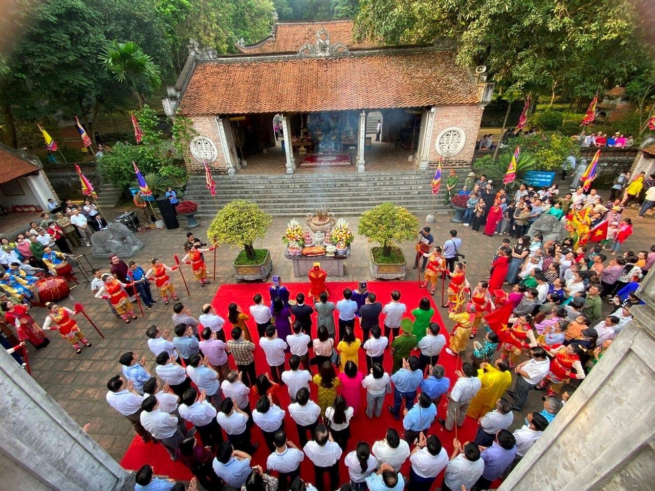 Lễ hội đền Bà Triệu Thanh Hóa và hành trình khám phá di sản văn hóa xứ Thanh