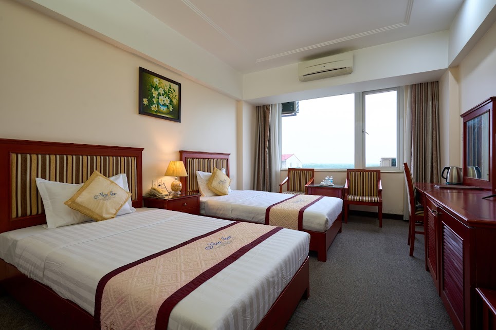 Đánh giá Khách sạn Newstar-73 Hoàng Văn Thụ
